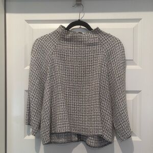 Zara Woman Black and White Textured Top